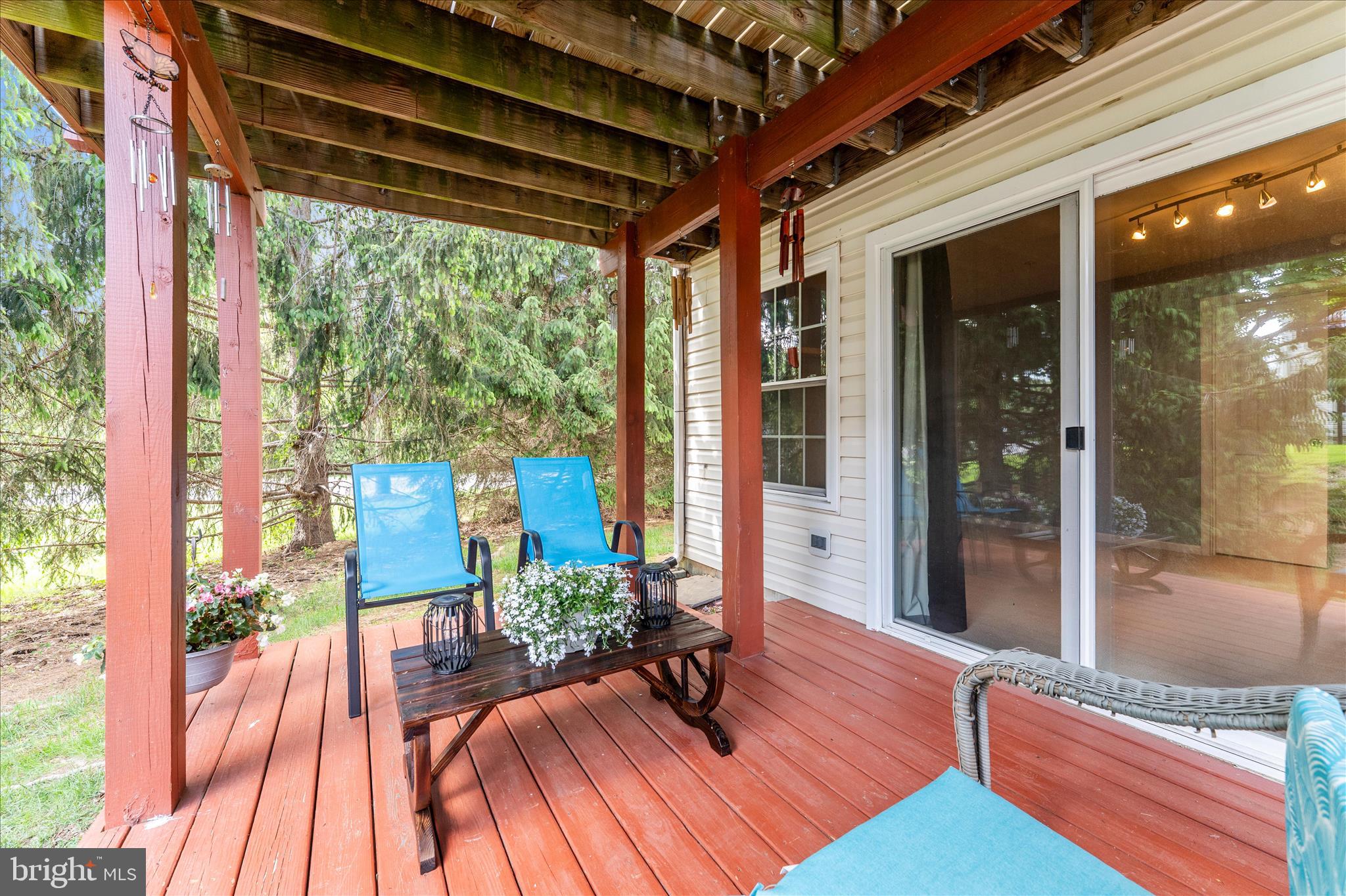 123 Jason's Ridge Smithsburg, MD 21783 - Photo 50 of 57 a view of balcony with furniture