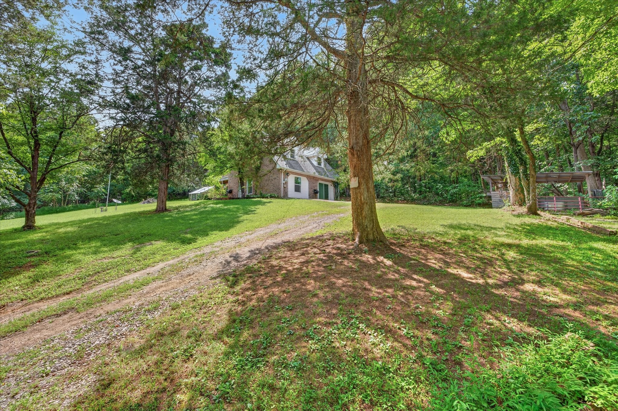 4036 Vernon Creek Road Cunningham, TN 37052 - Photo 25 of 33 Gallery Image 25