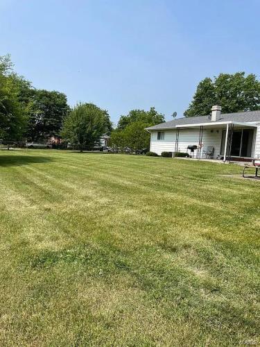 1112 St Patrick Boulevard Cahokia, IL 62206 - Photo 11 of 27