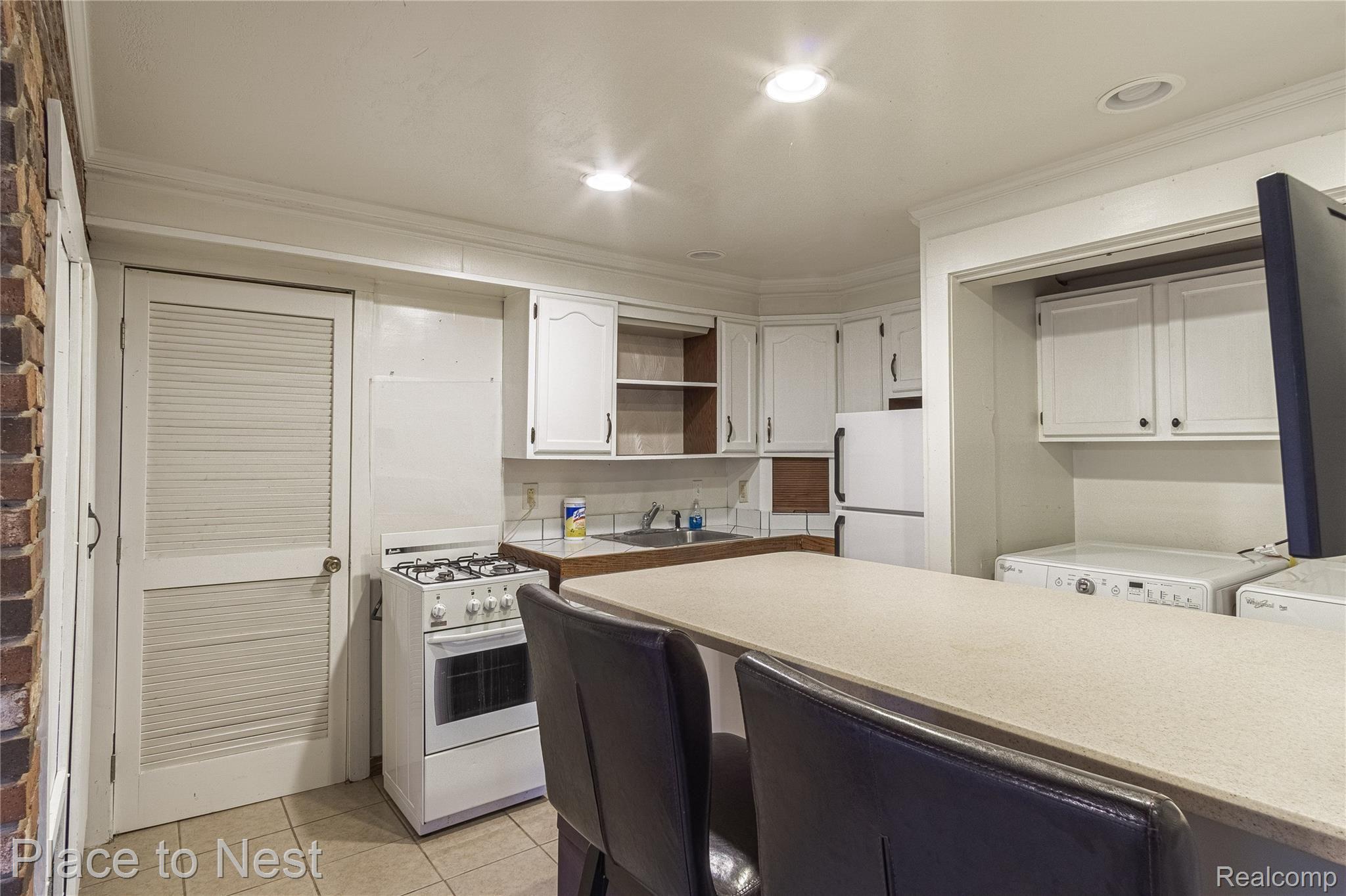 14623 South Wacousta Road Grand Ledge, MI 48837 - Photo 36 of 51 Interiors (8 of 36).jpg