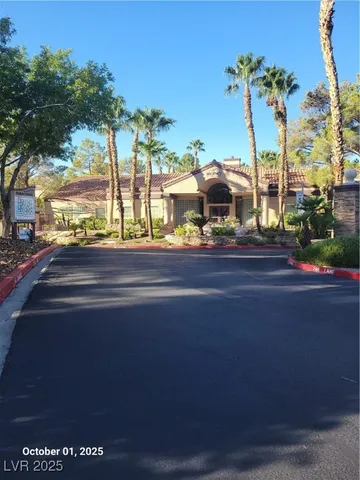 $1,300 | 9325 West Desert Inn Road, Unit 209, Las Vegas, NV 89117
