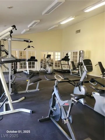 $1,300 | 9325 West Desert Inn Road, Unit 209, Las Vegas, NV 89117