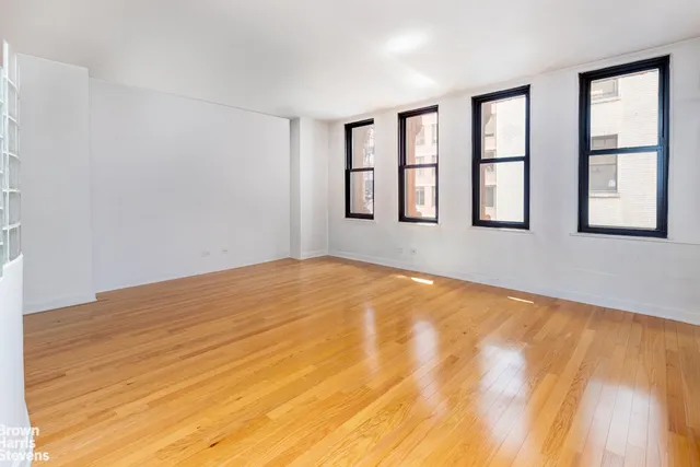 $540,000 | 56 Pine Street, Unit 10G | Financial District