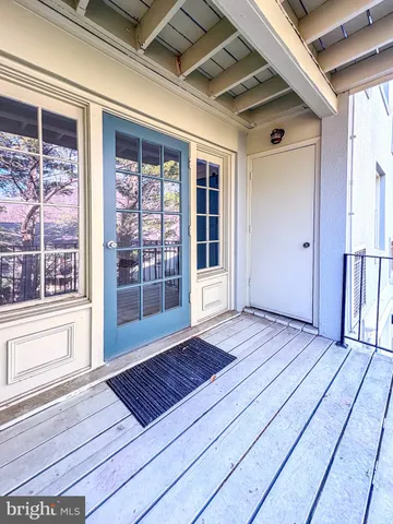 $339,900 | 8358 Dunham Court, Unit 622, Springfield, VA 22152