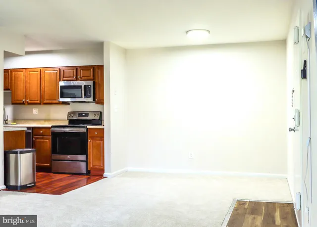 $339,900 | 8358 Dunham Court, Unit 622, Springfield, VA 22152