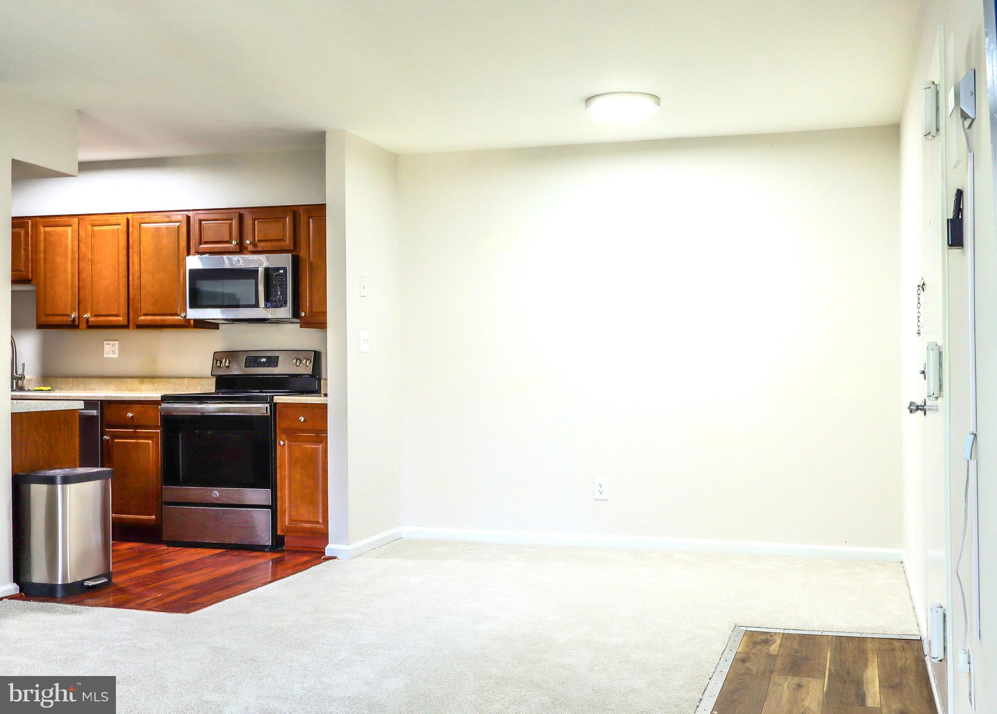 8358 Dunham Court, Unit 622 Springfield, VA 22152 - Photo 4 of 19