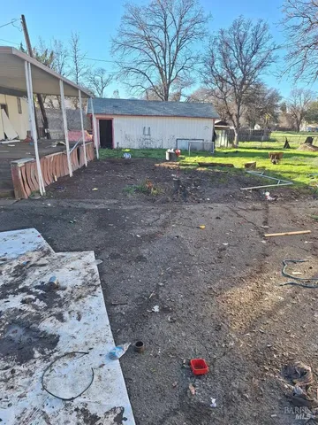 $180,000 | 14830 El Camino Real, Clearlake, CA 95422