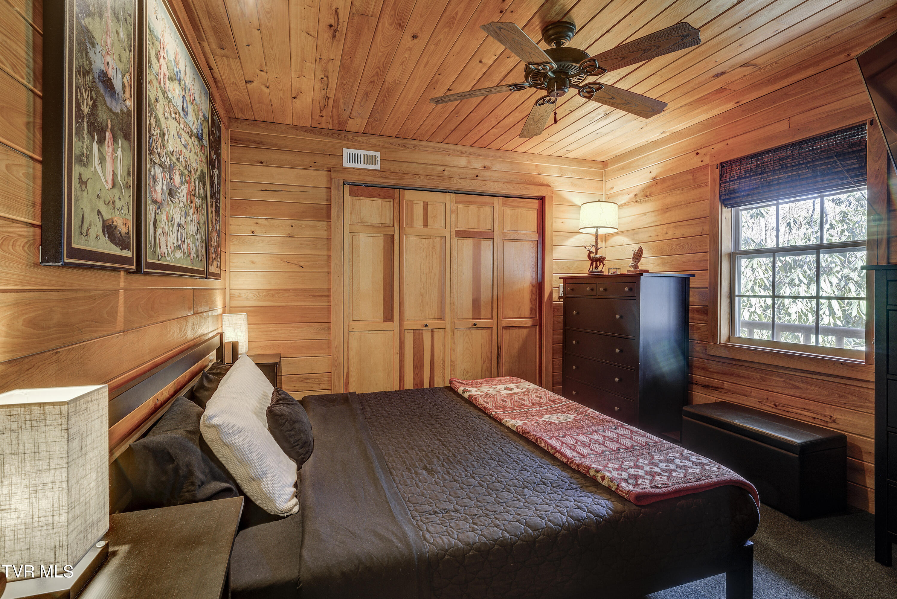 528 Gene Drive Butler, TN 37640 - Photo 13 of 68 Gene-10