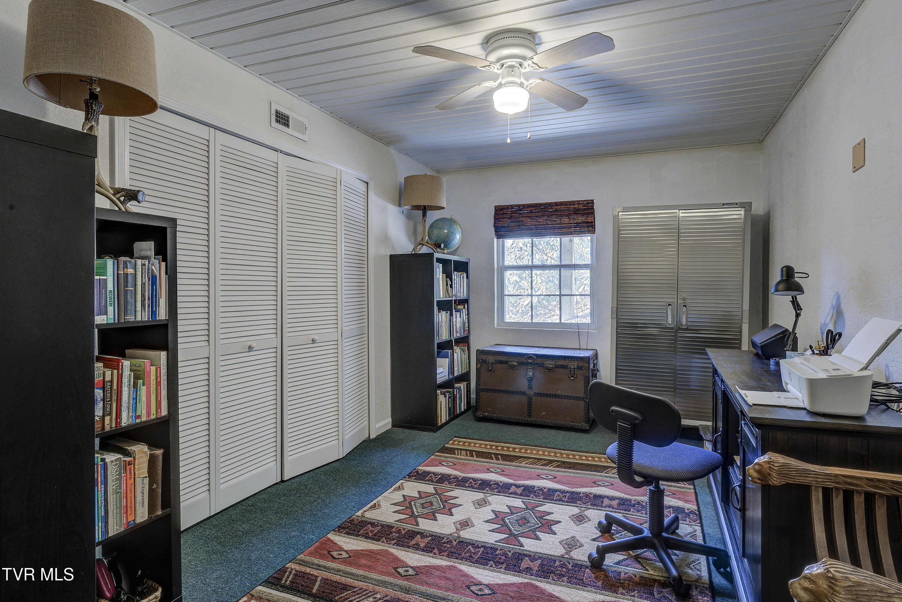 528 Gene Drive Butler, TN 37640 - Photo 20 of 68 Gene-17