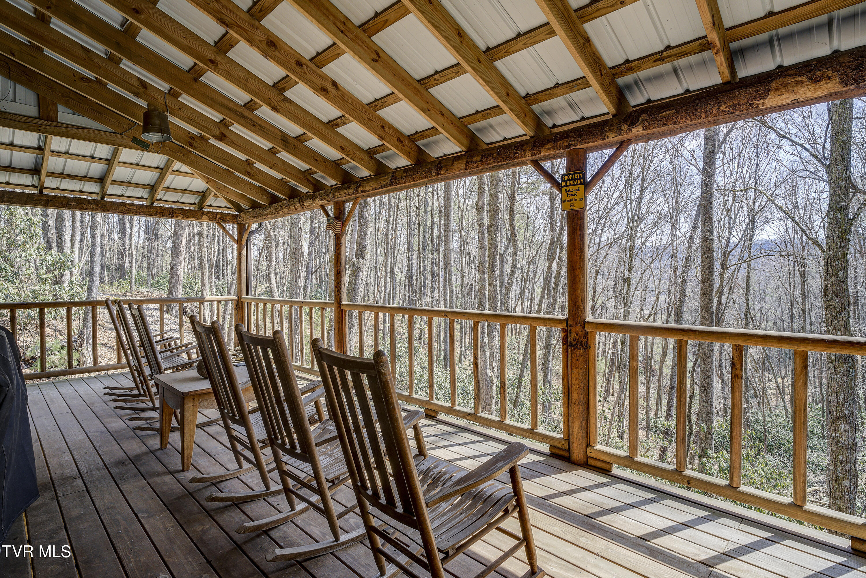 528 Gene Drive Butler, TN 37640 - Photo 30 of 68 Gene-27