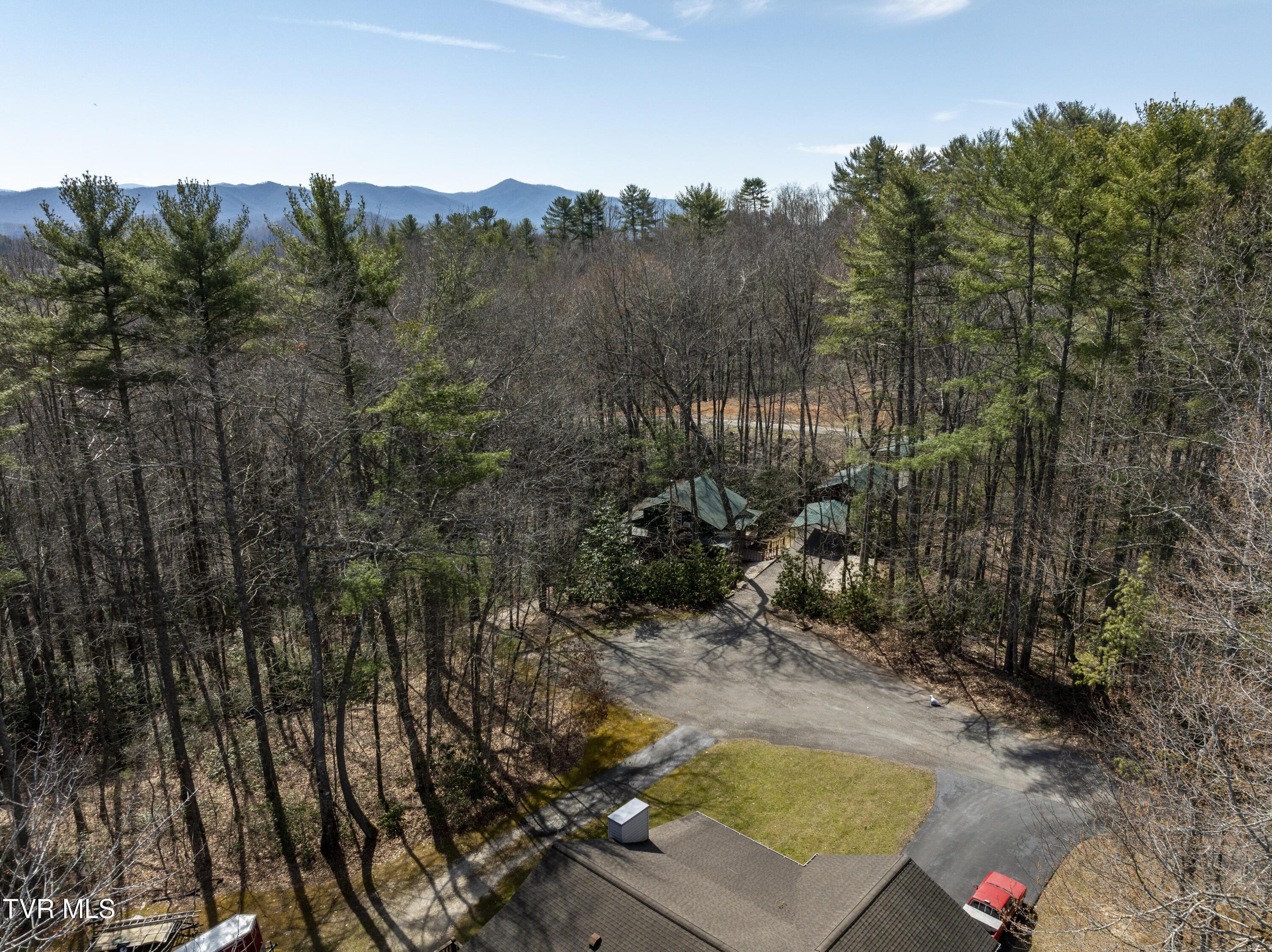 528 Gene Drive Butler, TN 37640 - Photo 68 of 68 Gene-aerials-19
