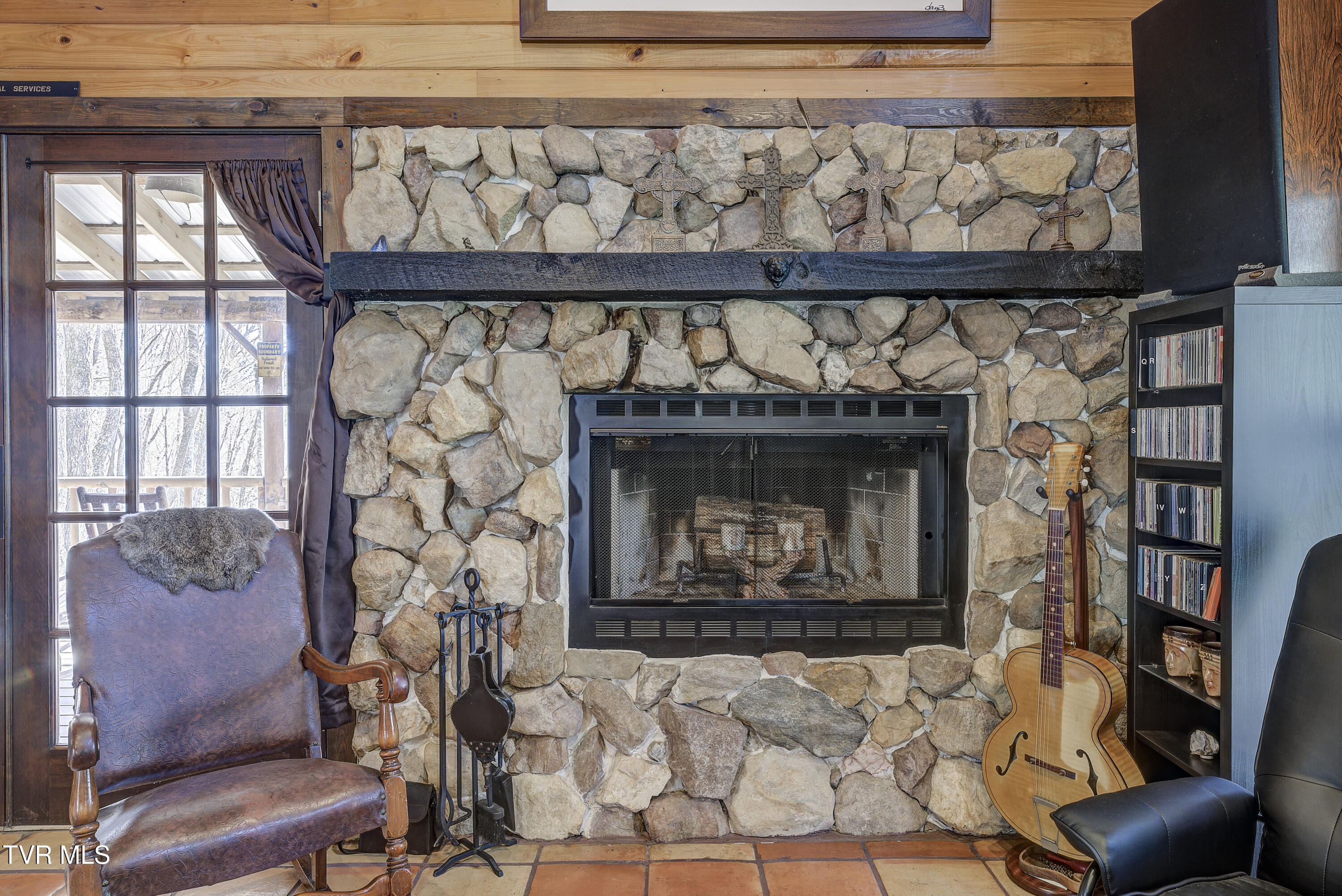 528 Gene Drive Butler, TN 37640 - Photo 9 of 68 Gene-6