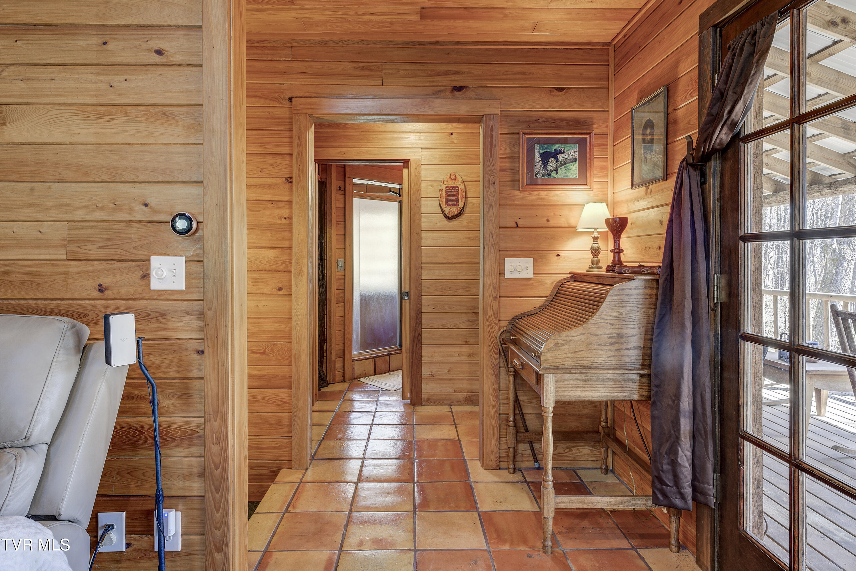 528 Gene Drive Butler, TN 37640 - Photo 10 of 68 Gene-7