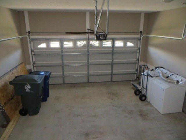 8446 Carousel Court Daphne, AL 36526 - Photo 15 of 22 Garage