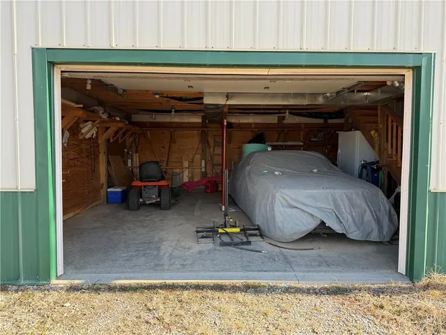 $350,000 | 13557 Adobe Road, Craig, MO 64437