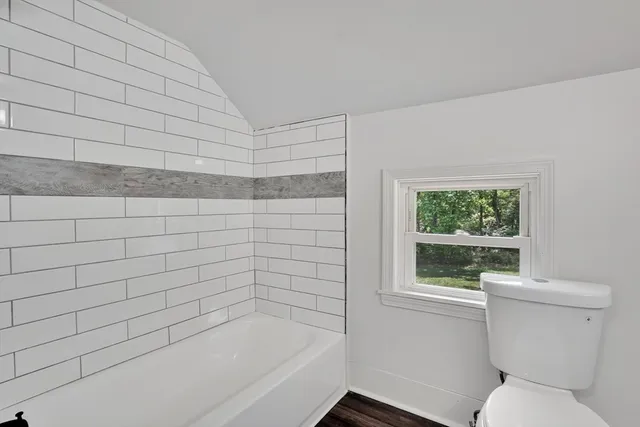 $294,900 | 46 Chestnut St Place, East Longmeadow, MA 01028