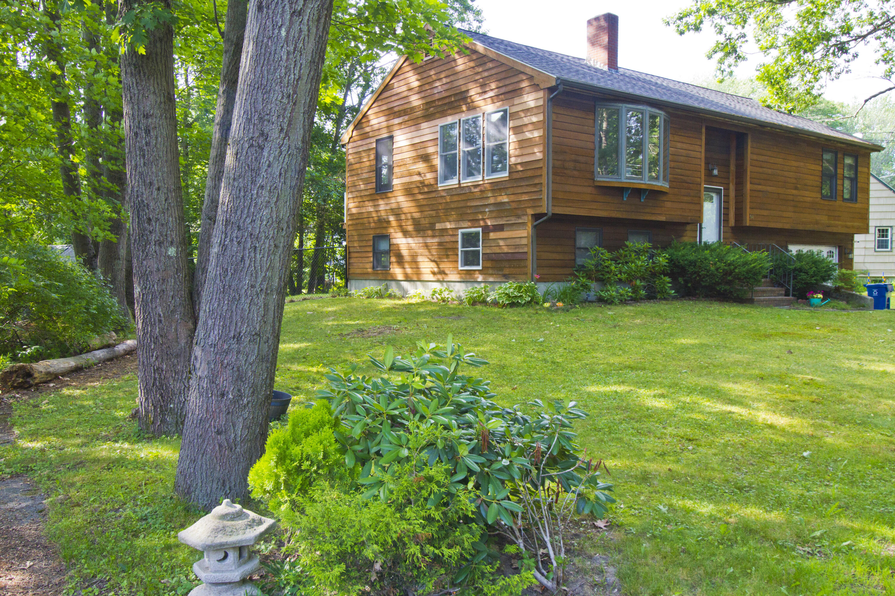 98 Pinecrest Road Portland, ME 04102 - Photo 2 of 20 IMG_2398