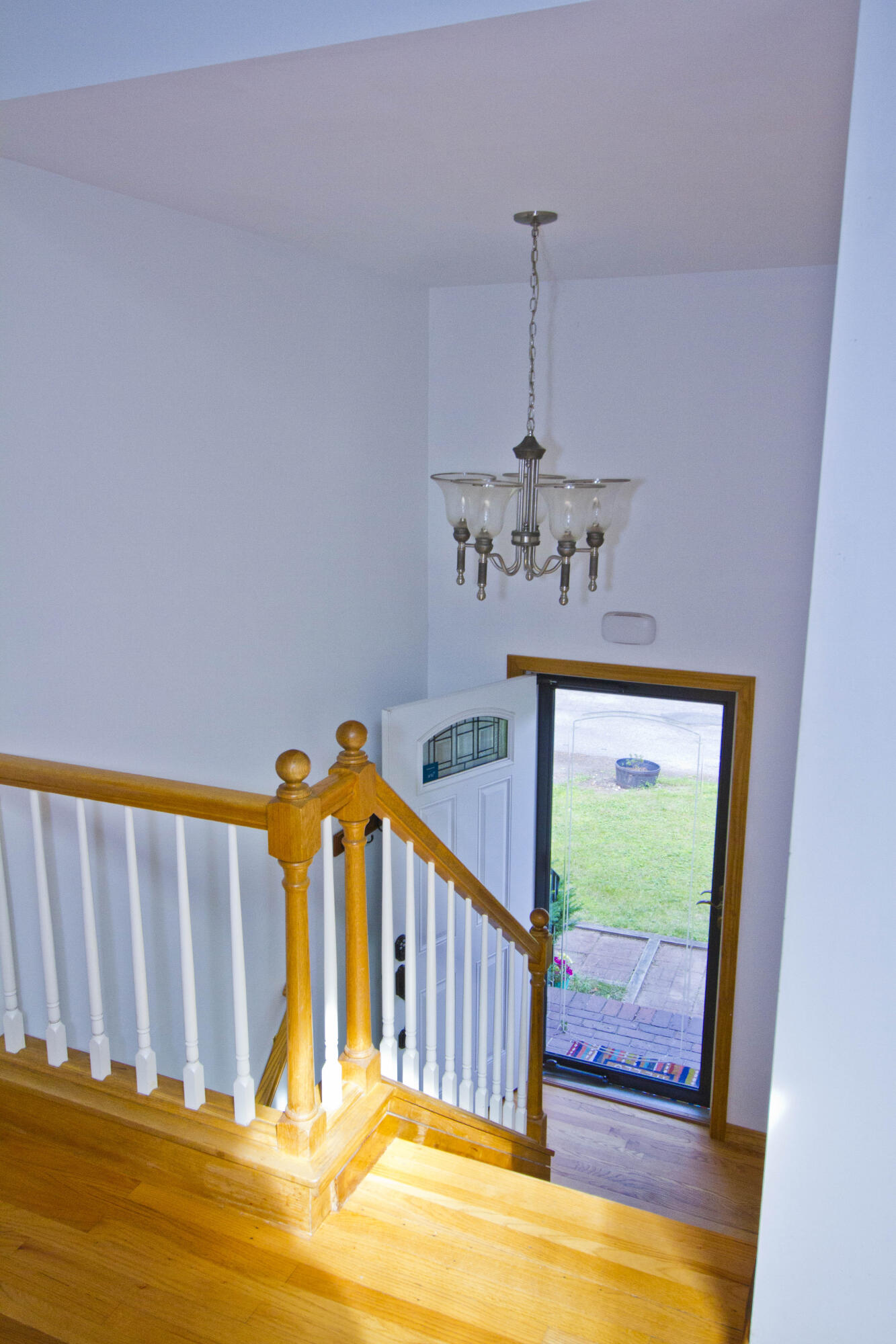 98 Pinecrest Road Portland, ME 04102 - Photo 3 of 20 98PineCrestRd_40