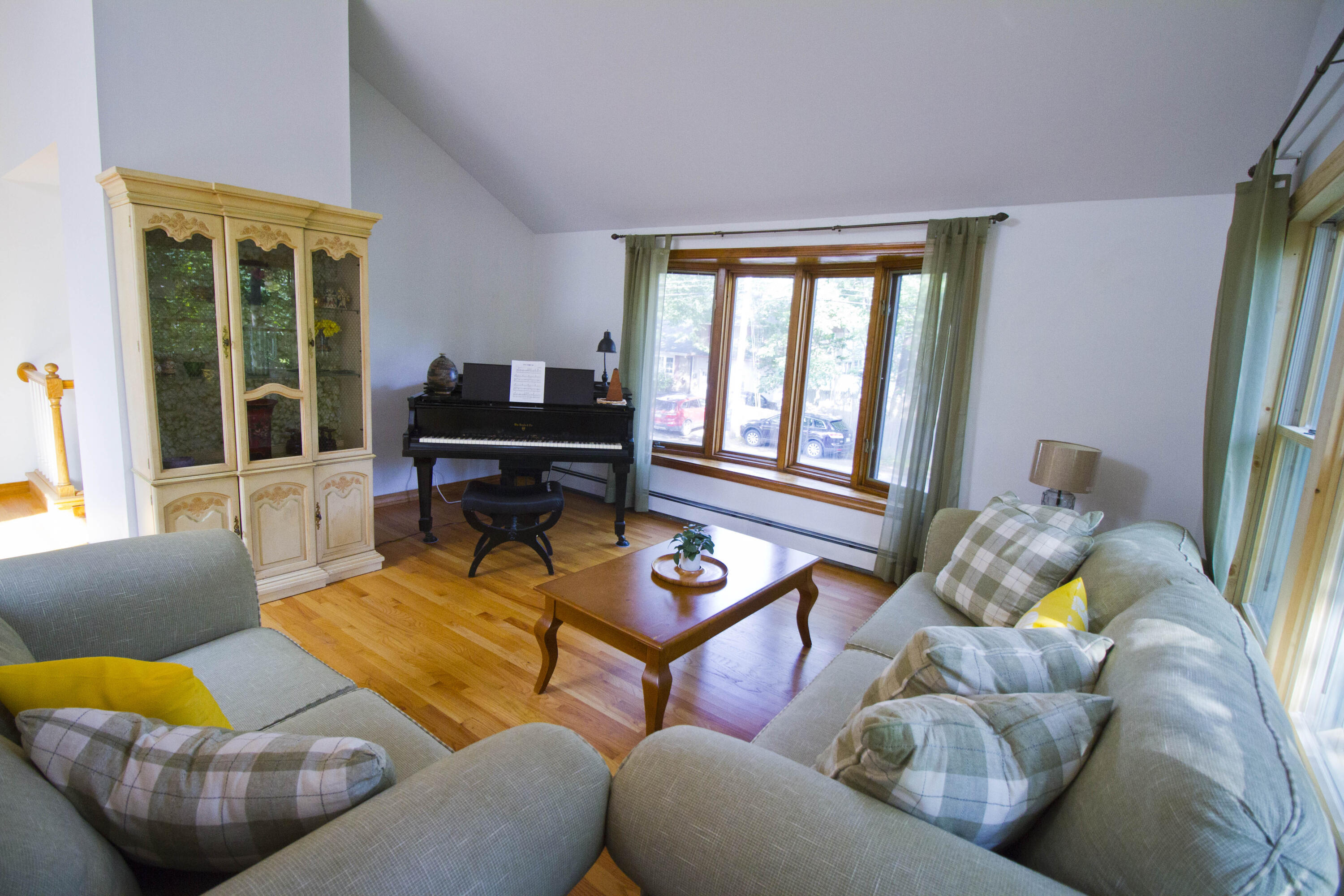 98 Pinecrest Road Portland, ME 04102 - Photo 8 of 20 98PineCrestRd_18