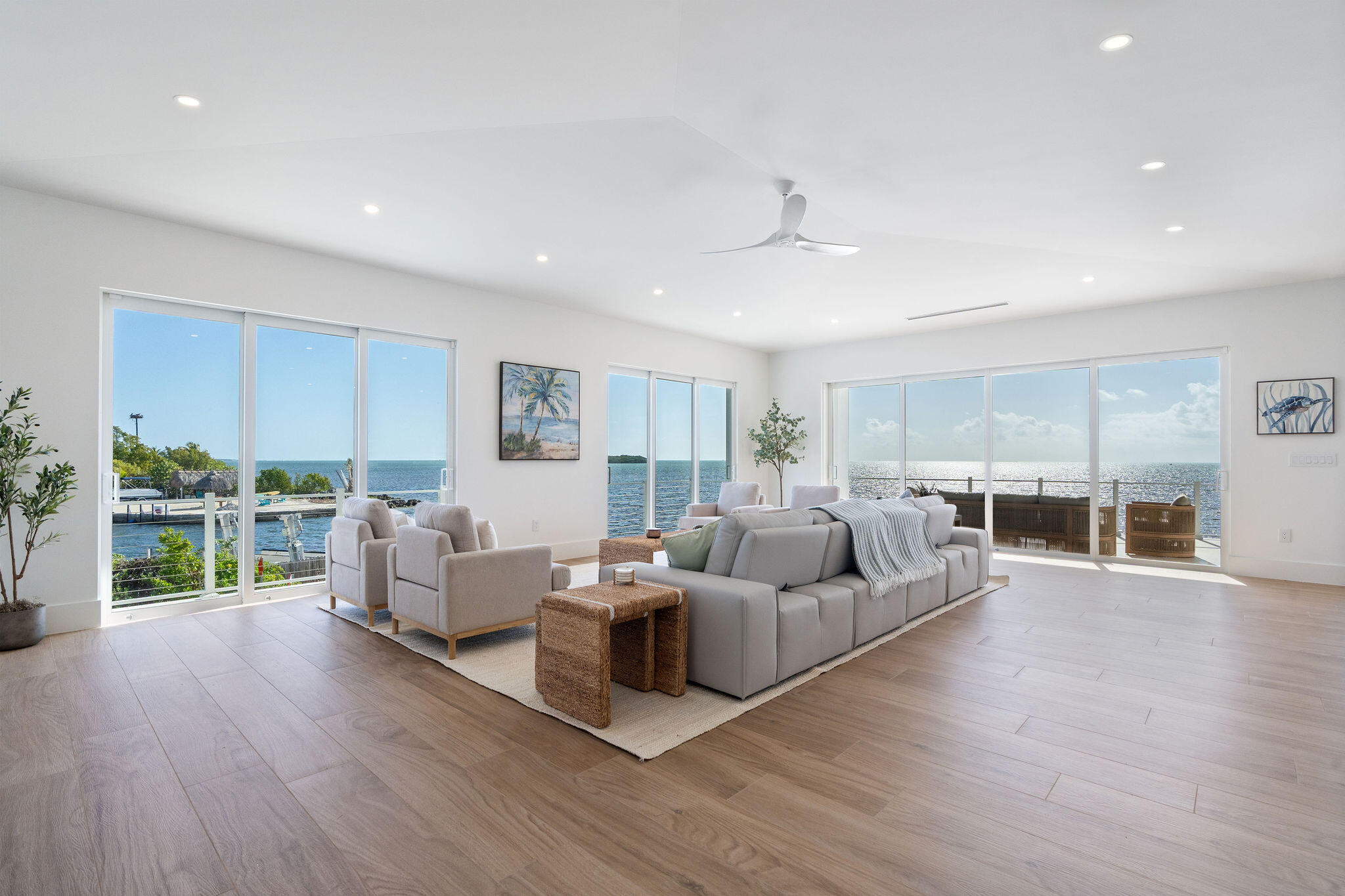 1002 Snapper Lane Key Largo, FL 33037 - Photo 43 of 106 a living room with furniture and a large window