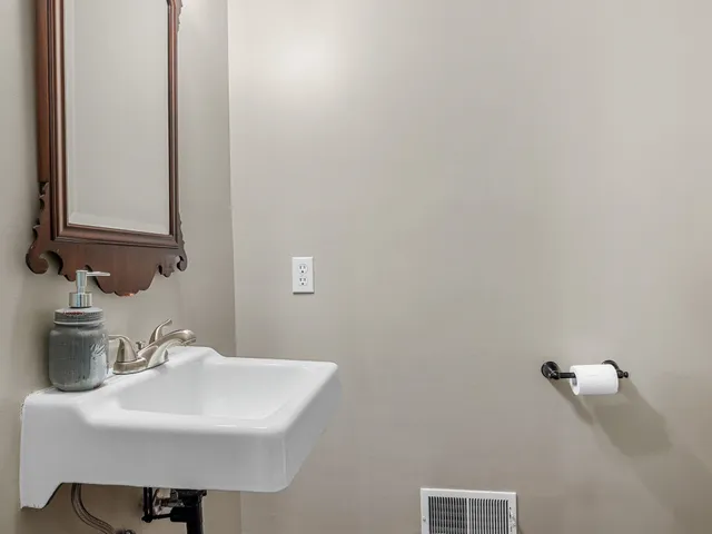 $995,000 | 130 Settle Drive, Inman, SC 29349