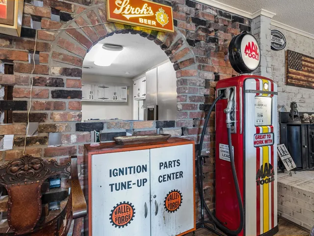 $995,000 | 130 Settle Drive, Inman, SC 29349