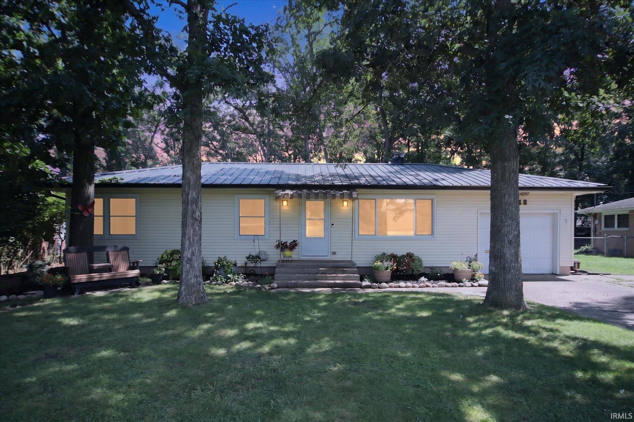 318 North Beech Road Osceola, IN 46561 - Photo 1 of 43 Gallery Image 1