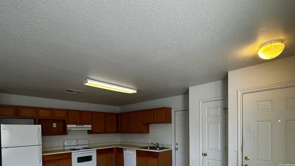 $1,355 | 15319 Kamary Lane, San Antonio, TX 78247