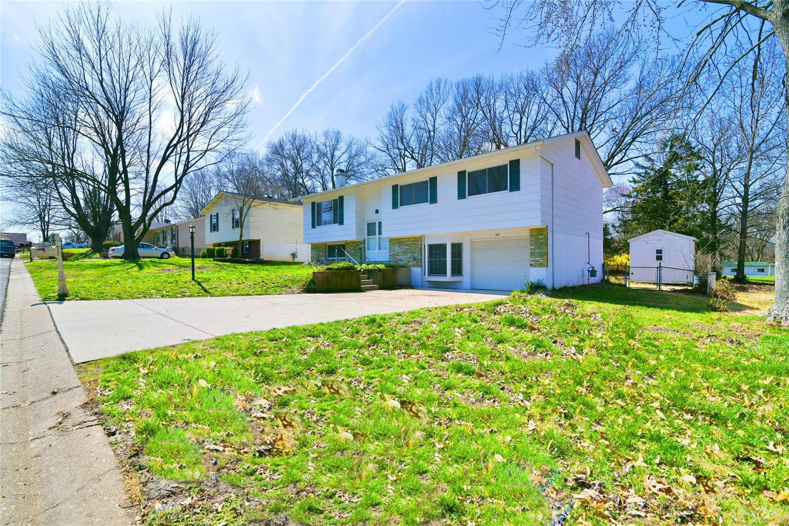 48 Roland Lane St. Peters, MO 63376 - Photo 2 of 32 Gallery Image 2
