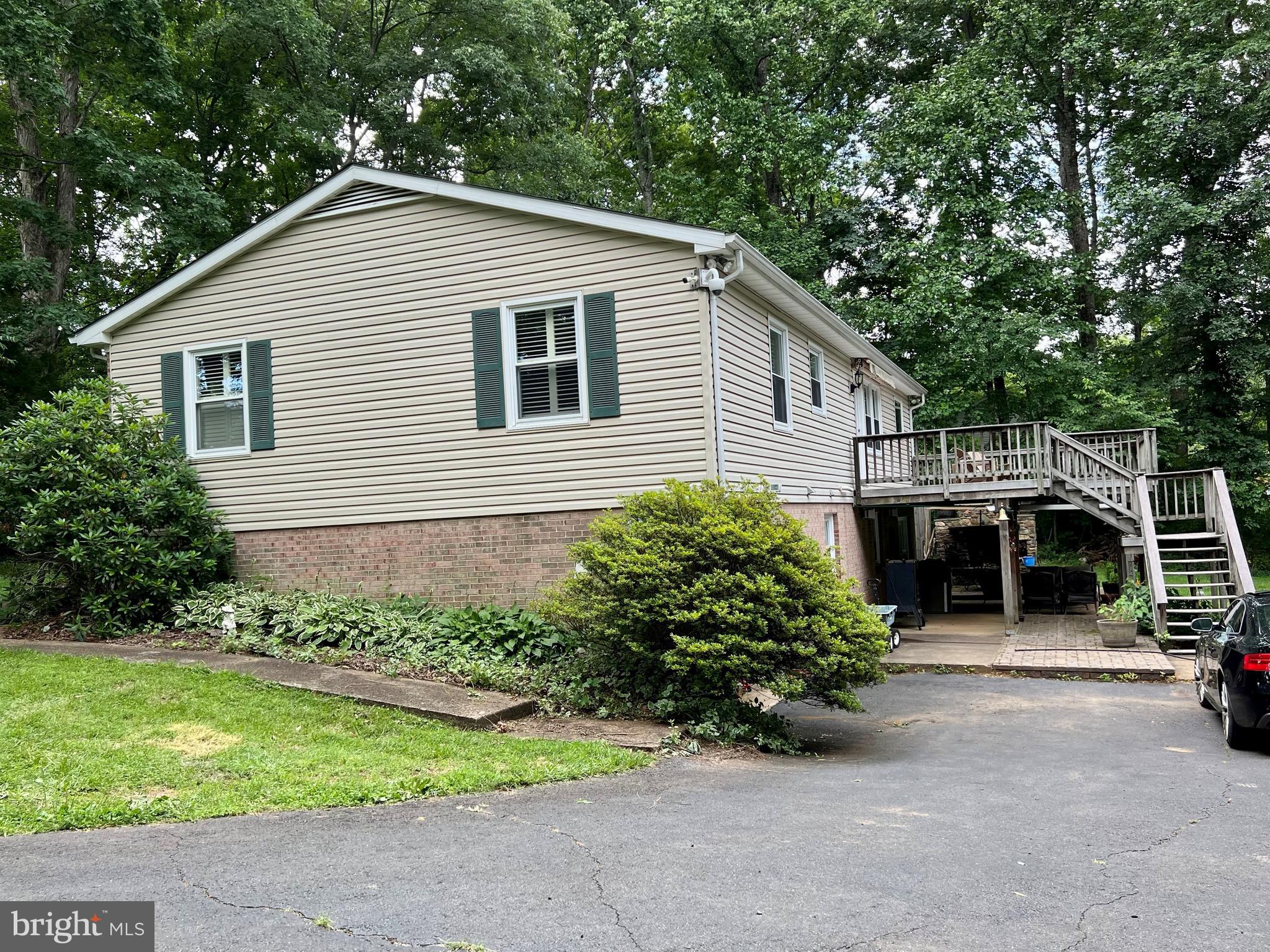 9668 Green Road Midland, VA 22728 - Photo 3 of 13 Gallery Image 3