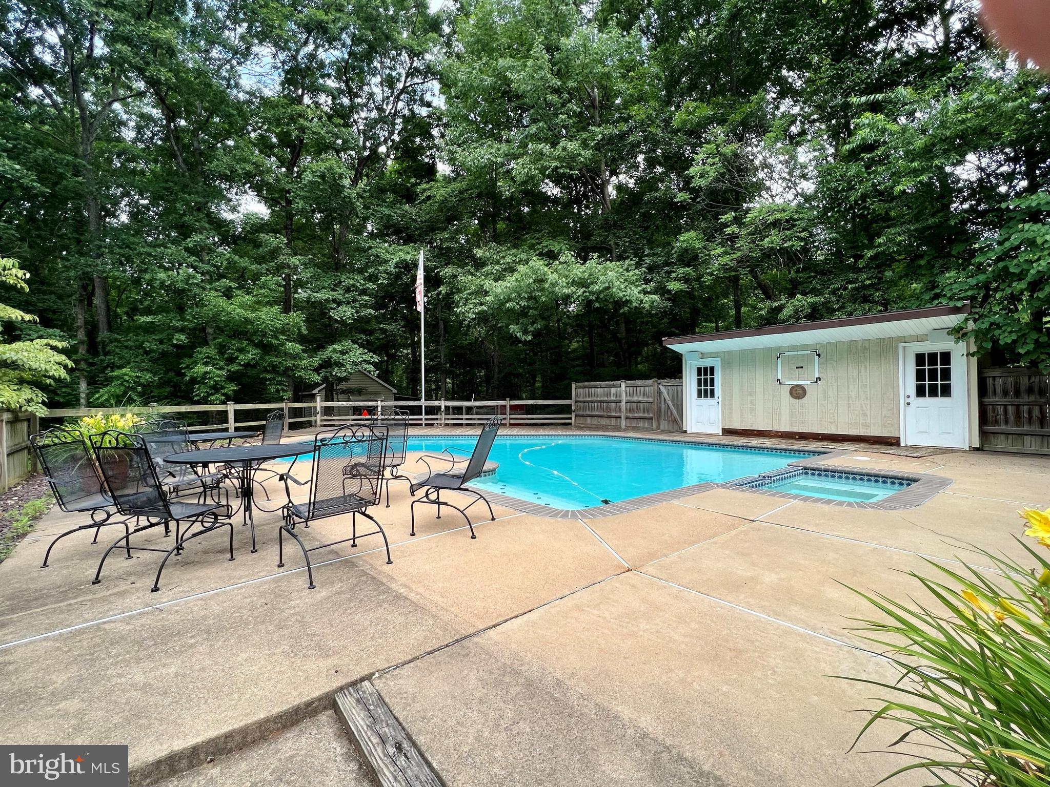 9668 Green Road Midland, VA 22728 - Photo 8 of 13 Gallery Image 8