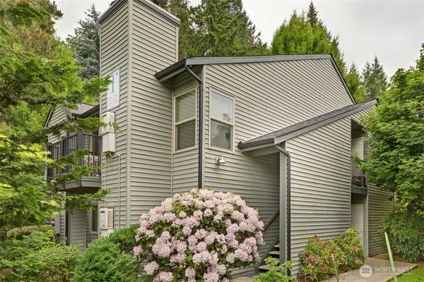 $389,900 | 9805 Avondale Road Northeast, Unit T254, Redmond, WA 98052