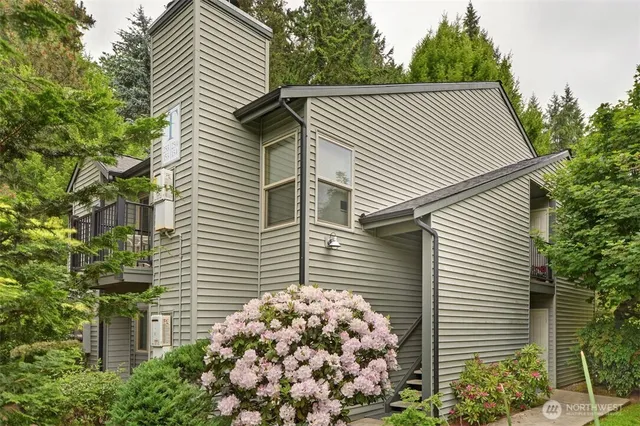 $399,900 | 9805 Avondale Road Northeast, Unit T254, Redmond, WA 98052