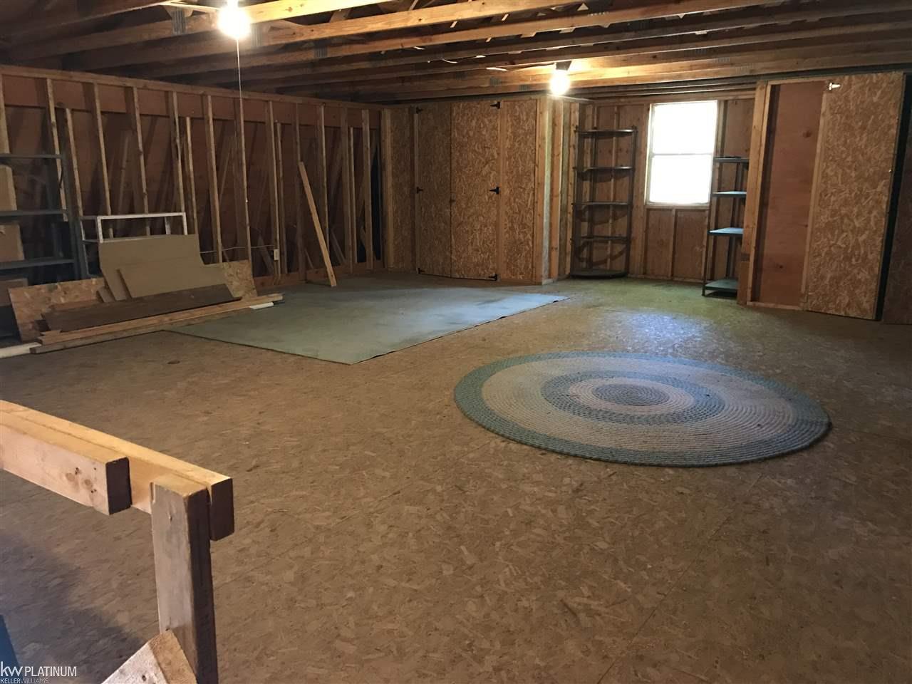 6152 Benoit Road Algonac, MI 48001 - Photo 7 of 31 31332567-6.JPG