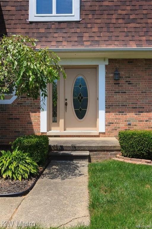32201 Fruehauf Road Fraser, MI 48026 - Photo 6 of 46