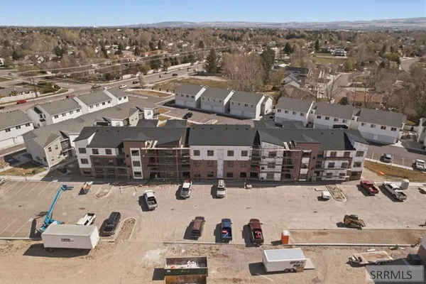 $282,000 | 796 East Sunnyside Road, Unit 303, Idaho Falls, ID 83404