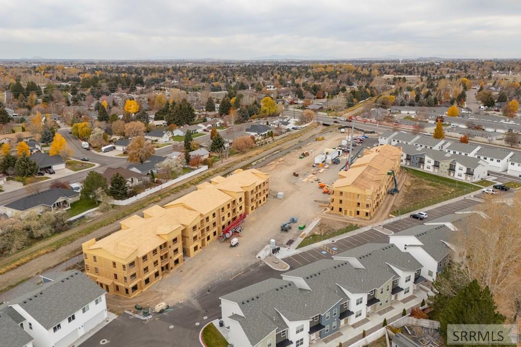 796 East Sunnyside Road, Unit 303 Idaho Falls, ID 83404 - Photo 12 of 17