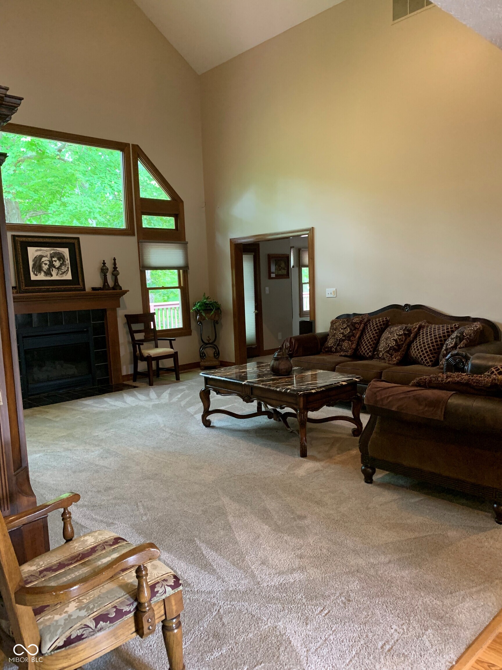 466 Sycamore Ridge Court Avon, IN 46123 - Photo 6 of 39 Gallery Image 6