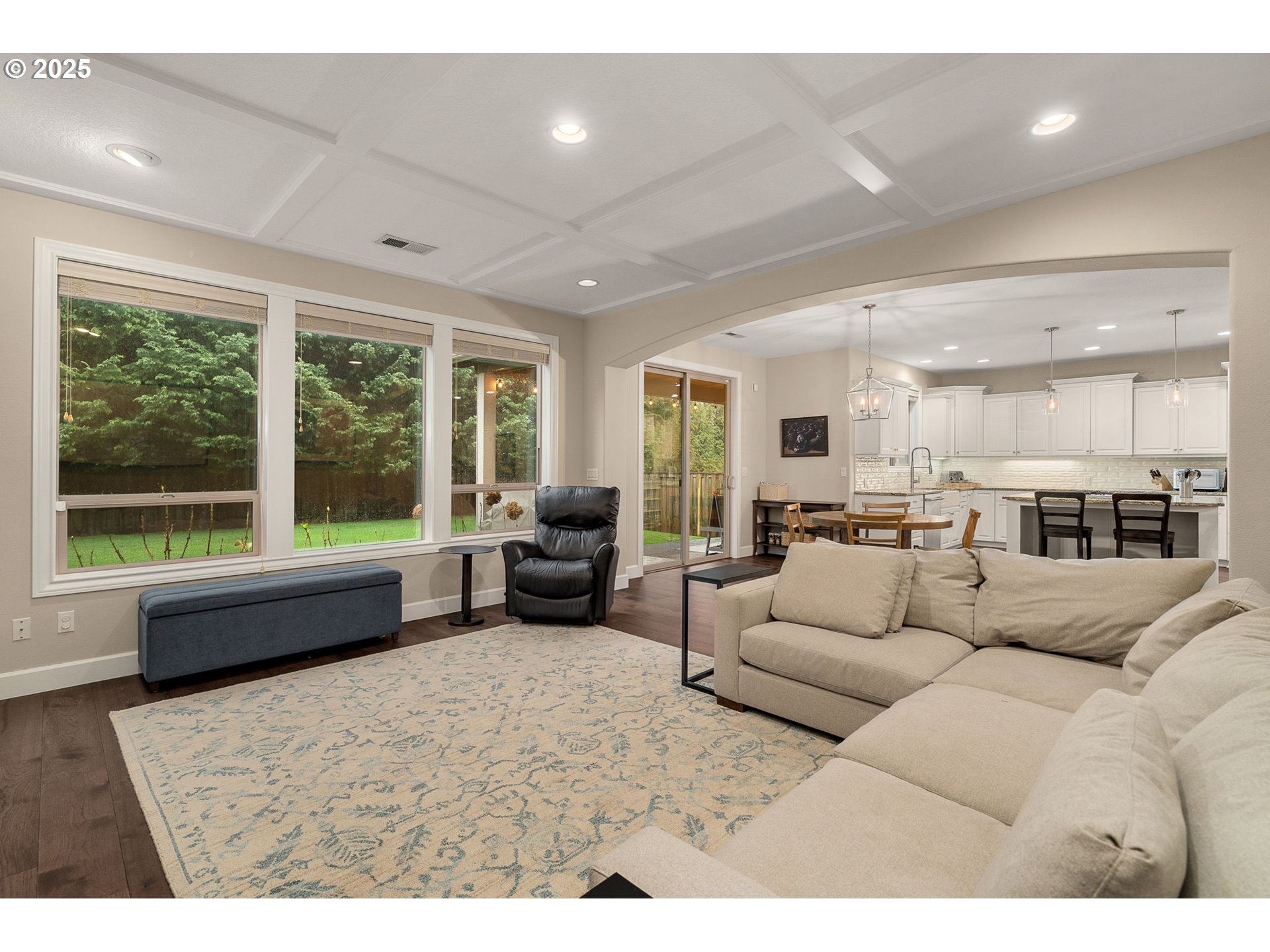 2747 Ridge Lane West Linn, OR 97068 - Photo 14 of 37 Gallery Image 14