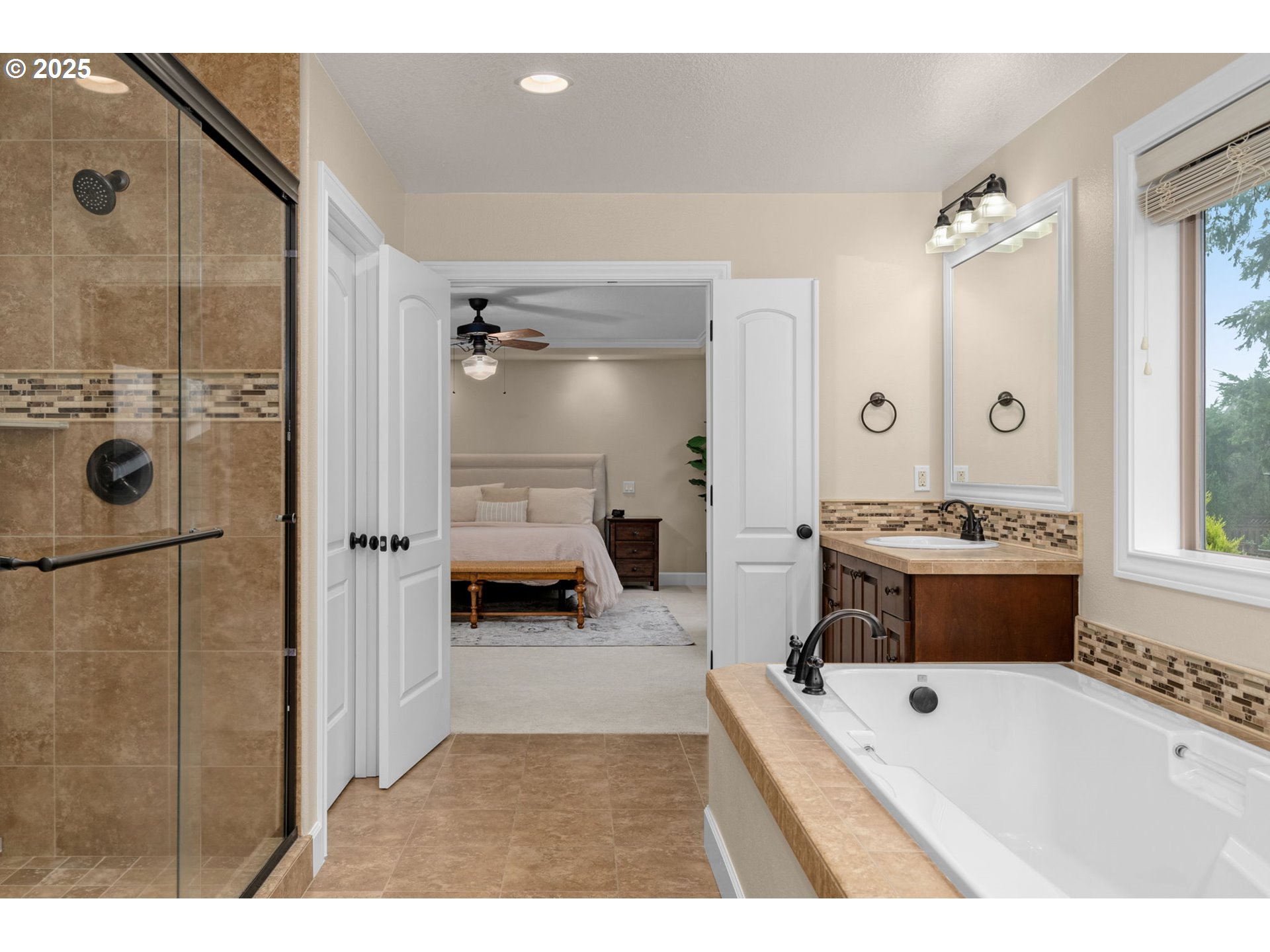2747 Ridge Lane West Linn, OR 97068 - Photo 20 of 37 Gallery Image 20