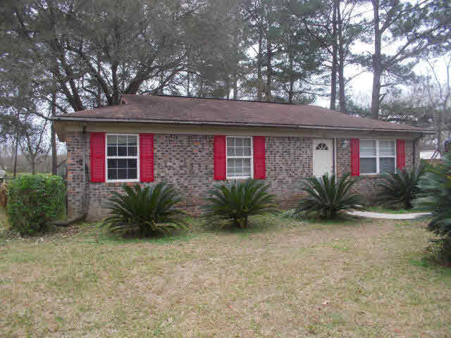18812 Crocker Lane Foley, AL 36535 - Photo 2 of 14