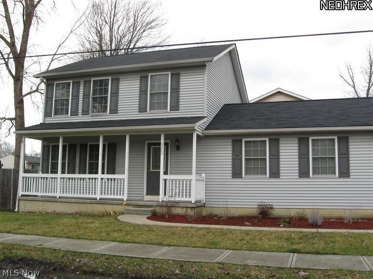 5942 Ridgeview Boulevard North Ridgeville, OH 44039 - Photo 1 of 19