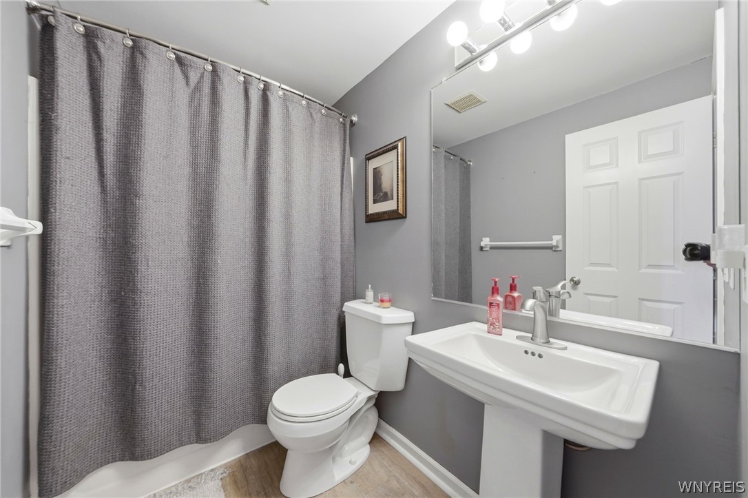 72 Michaels Walk Lancaster, NY 14086 - Photo 18 of 36