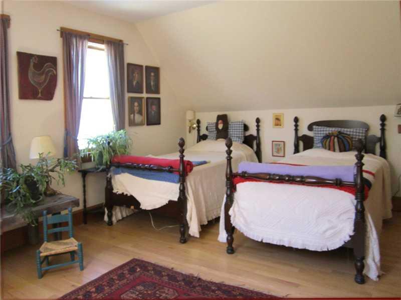 2680 Bristol Road New Harbor, ME 04554 - Photo 7 of 16 Bedroom.