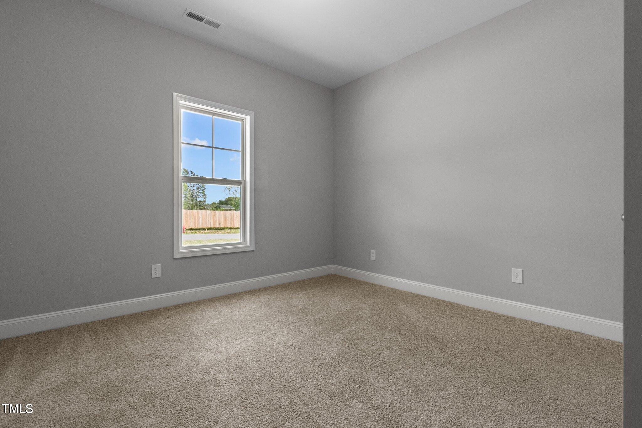 137 Regis Lane Coats, NC 27521 - Photo 19 of 36 11-web-or-mls-IMG_9190