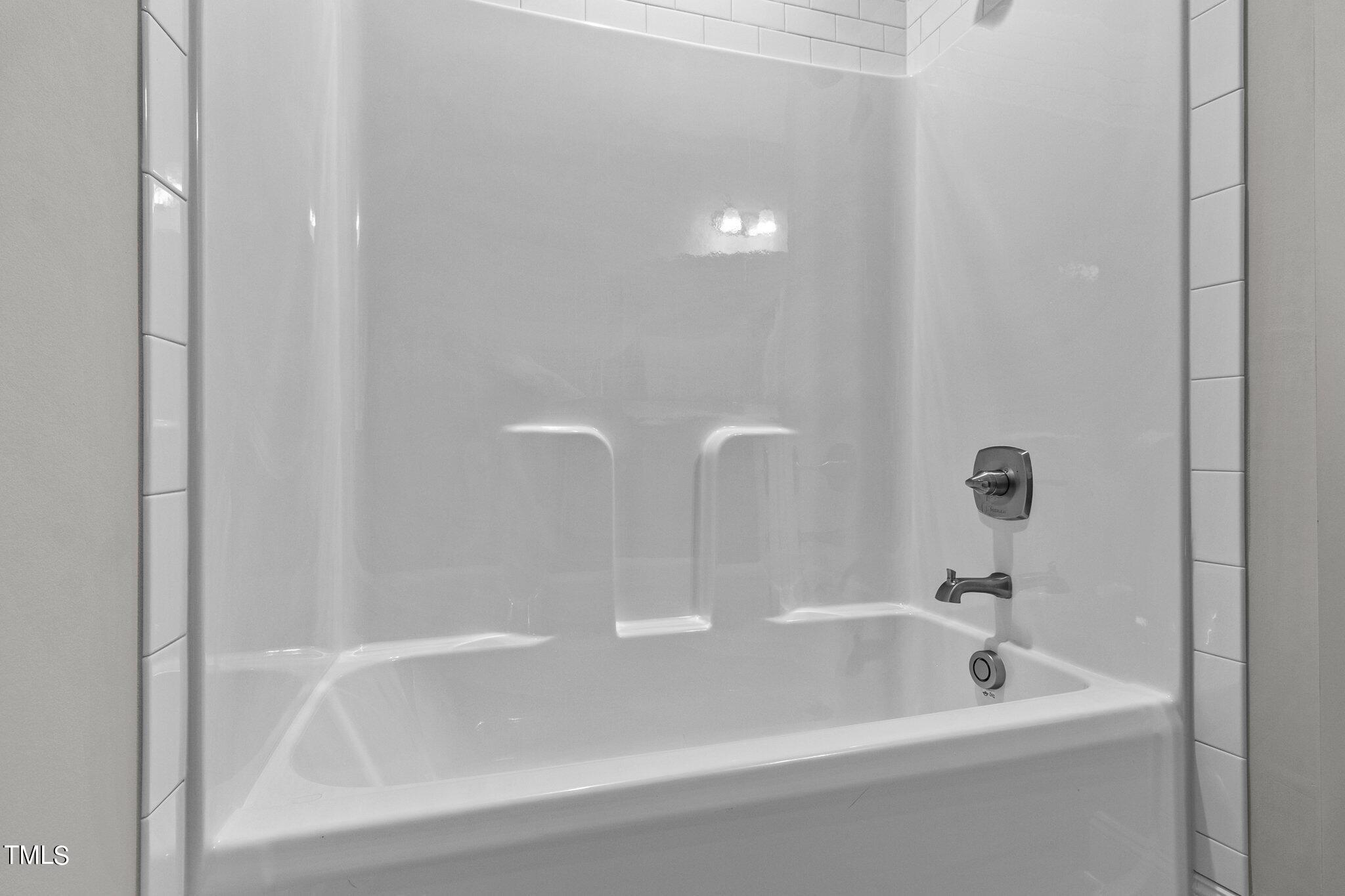 137 Regis Lane Coats, NC 27521 - Photo 22 of 36 14-web-or-mls-IMG_9199