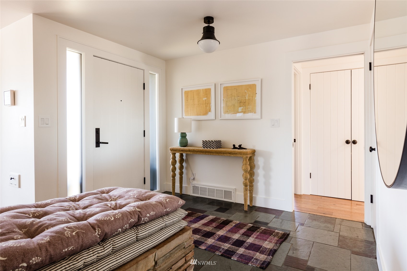 8708 22nd Avenue Northwest Seattle, WA 98117 - Photo 22 of 40