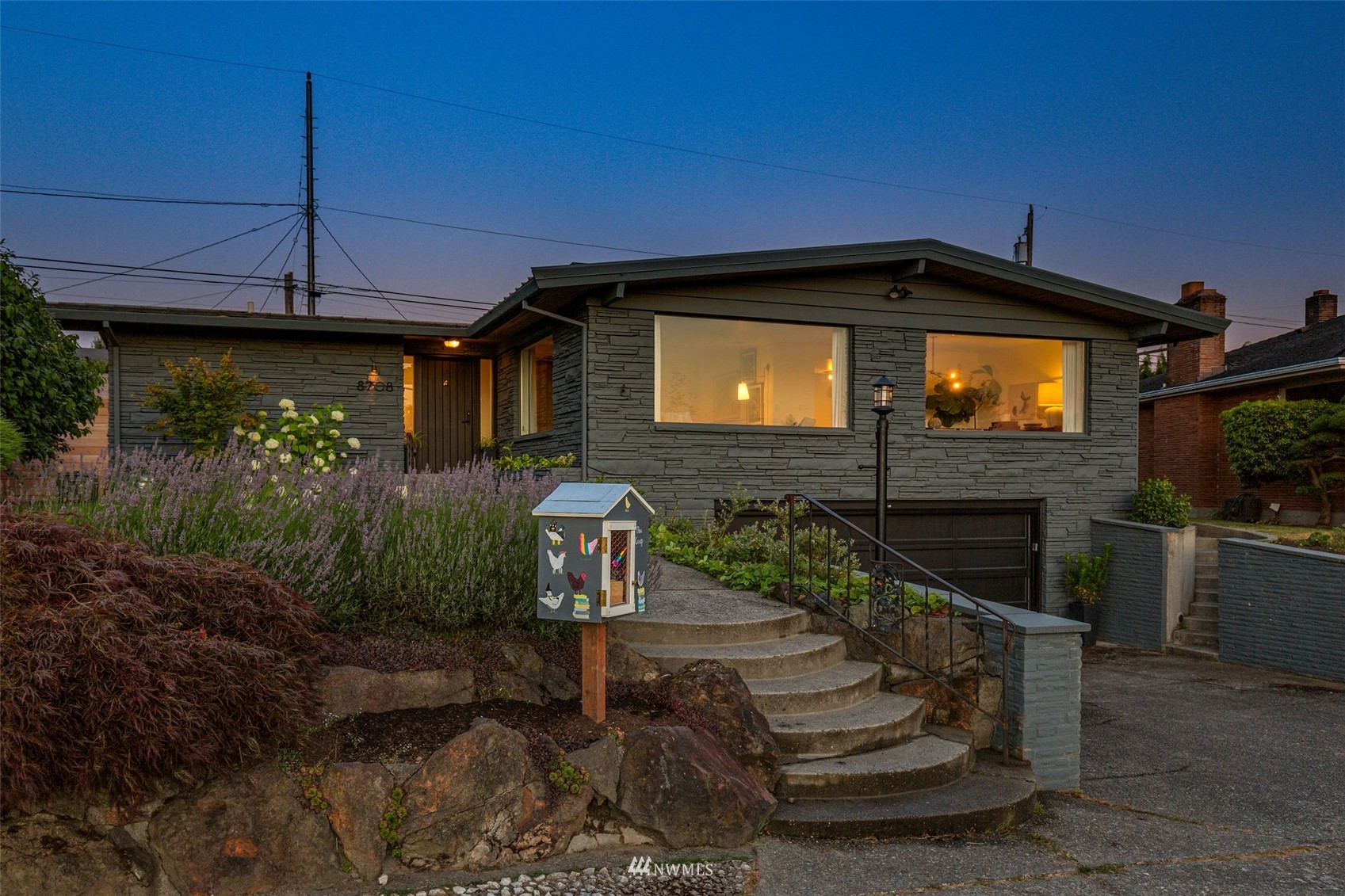 8708 22nd Avenue Northwest Seattle, WA 98117 - Photo 38 of 40