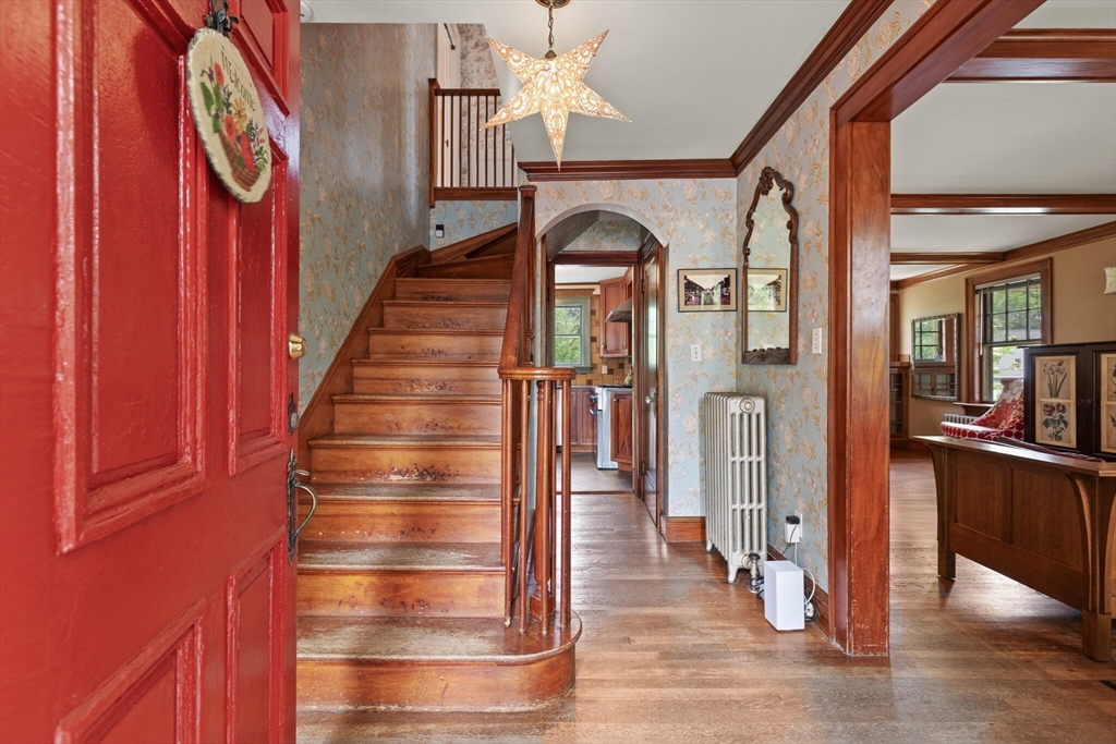 45 Russett Road Boston, MA 02132 - Photo 5 of 38 Gallery Image 5