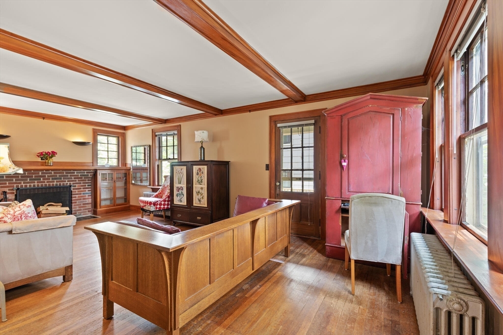 45 Russett Road Boston, MA 02132 - Photo 9 of 38 Gallery Image 9